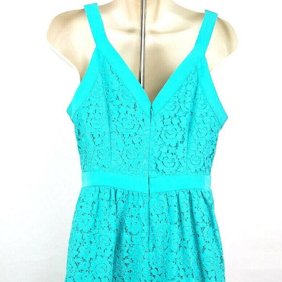 Nicole by Nicole Miller Sleeveless Lace Dress - Picture 6 of 12